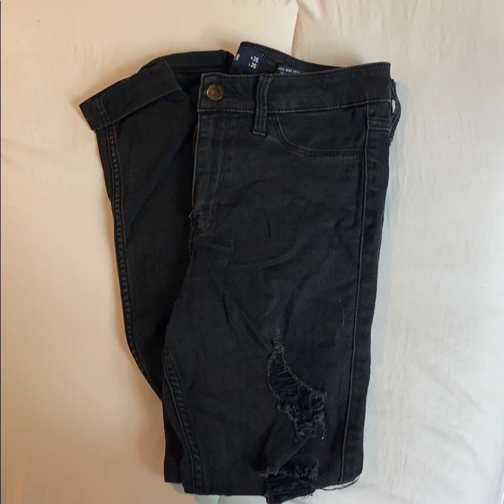 hollister jeans. high rise.